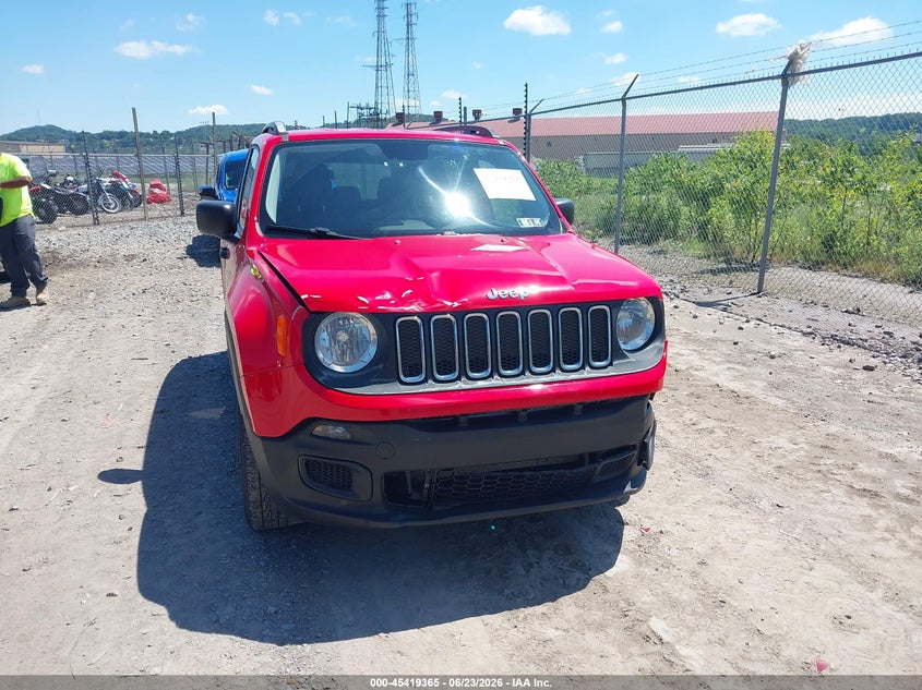 2017 Jeep Renegade VIN ZACCJBABXHPG20771 IAAI salvage auction — LEFT FRONT, Salvage (Pennsylvania), sold $1,300 on 2026-07-14 (photo 1)