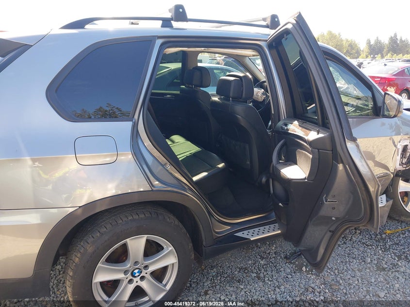 2011 BMW X5 VIN 5UXZW0C53BL369240 IAAI salvage auction — FRONT & REAR, Bill Of Sale (Washington), sold $725 on 2026-07-22 (photo 8)