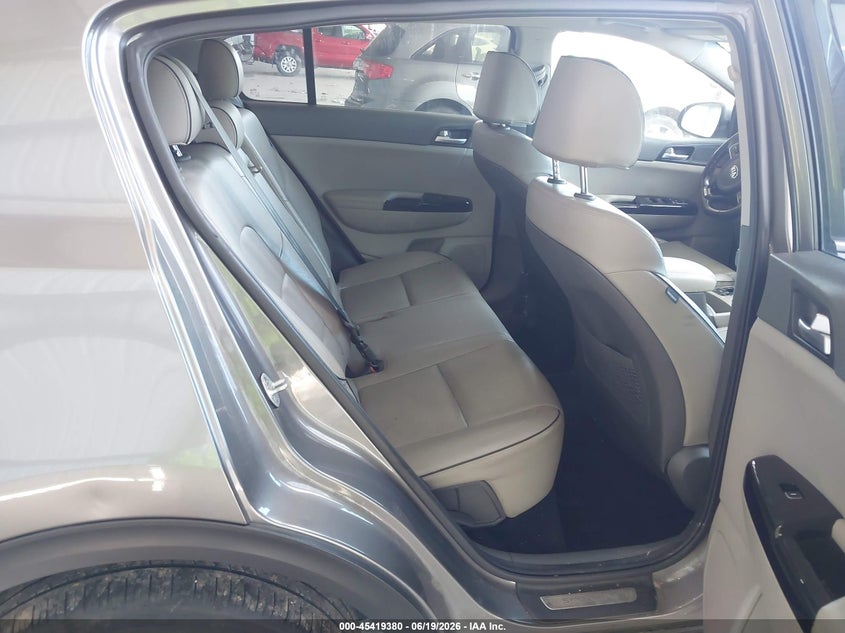 2019 Kia Sportage VIN KNDPRCA67K7551481 IAAI salvage auction — FRONT END, Salvage Title, sold $2,050 on 2026-08-23 (photo 8)