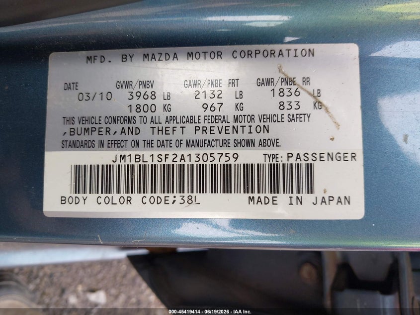 2010 Mazda 3 VIN JM1BL1SF2A1305759 IAAI salvage auction — NORMAL WEAR, Clear (Virginia), sold $300 on 2026-07-21 (photo 9)