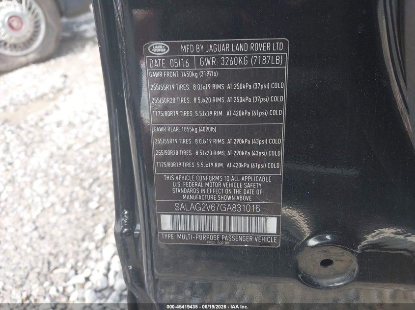 2016 Land rover Lr4 VIN SALAG2V67GA831016 IAAI salvage auction — ENGINE BURN, Rebuildable (Florida), sold $500 on 2026-07-09 (photo 9)