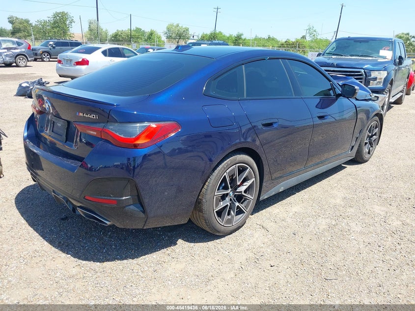 2022 BMW 4er VIN WBA13AW00NFM55294 IAAI salvage auction — FRONT END, Salvage Title, sold $9,400 on 2026-08-16 (photo 4)