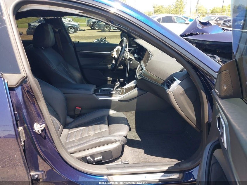 2022 BMW 4er VIN WBA13AW00NFM55294 IAAI salvage auction — FRONT END, Salvage Title, sold $9,400 on 2026-08-16 (photo 5)