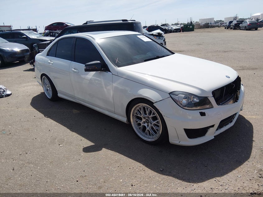 2012 Mercedes-benz C-klasse VIN WDDGF8BBXCR230189 IAAI salvage auction — FRONT END, Bill Of Sale (Colorado), sold $800 on 2026-07-28 (photo 1)