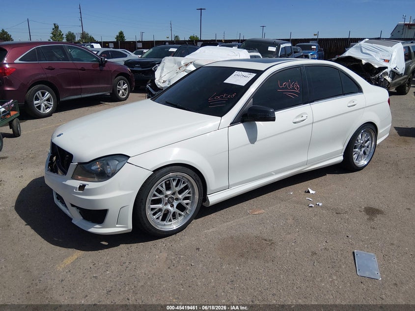 2012 Mercedes-benz C-klasse VIN WDDGF8BBXCR230189 IAAI salvage auction — FRONT END, Bill Of Sale (Colorado), sold $800 on 2026-07-28 (photo 2)
