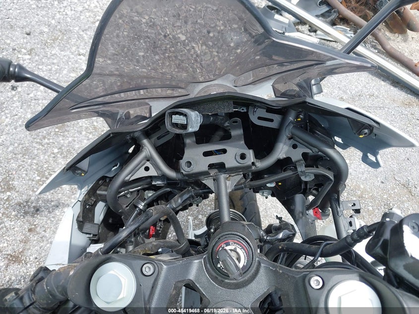 2024 Kawasaki Ninja VIN ML5EXGG13RDA18939 IAAI salvage auction — RIGHT SIDE, Mv-907A (New York), sold $800 on 2026-07-22 (photo 7)