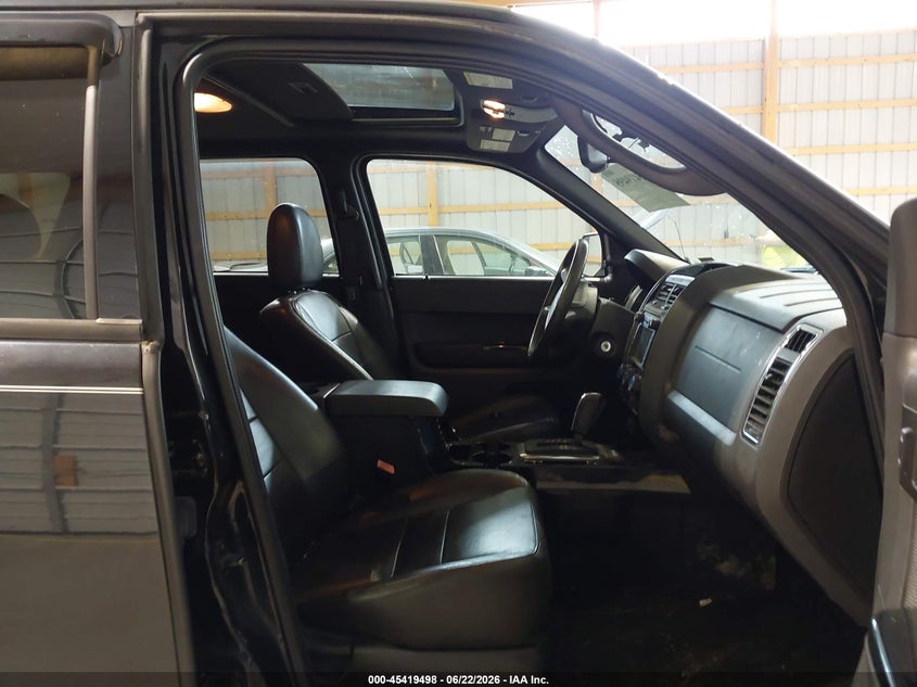 2011 Ford Escape VIN 1FMCU9E72BKC03809 IAAI salvage auction — FRONT END, Salvage (Pennsylvania), sold $400 on 2026-07-31 (photo 5)
