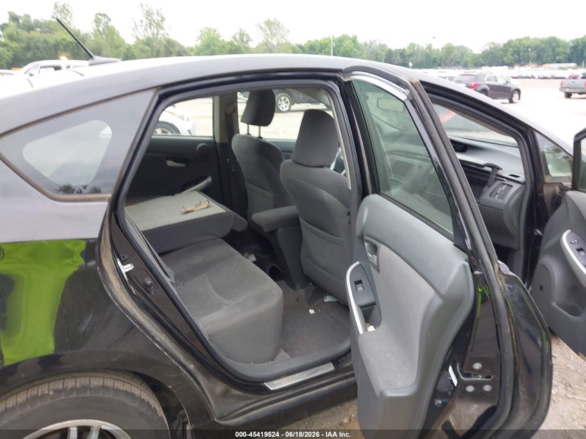 2011 Toyota Prius VIN JTDKN3DU9B0322549 IAAI salvage auction — FRONT & REAR, Salvage (New Jersey), sold $225 on 2026-07-28 (photo 8)