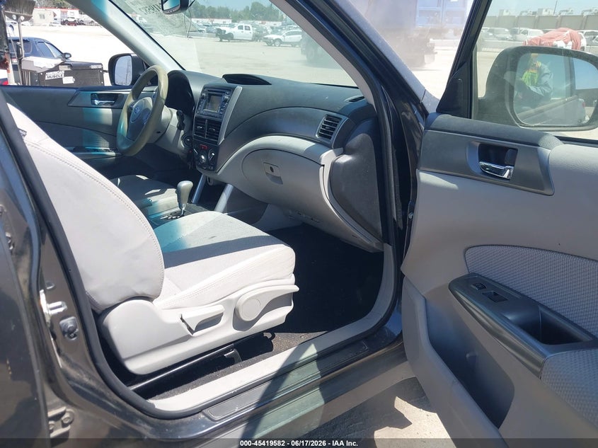 2013 Subaru Forester VIN JF2SHADC5DH405226 IAAI salvage auction — THEFT, Clear - Dealer Only (California), sold $275 on 2026-07-22 (photo 5)