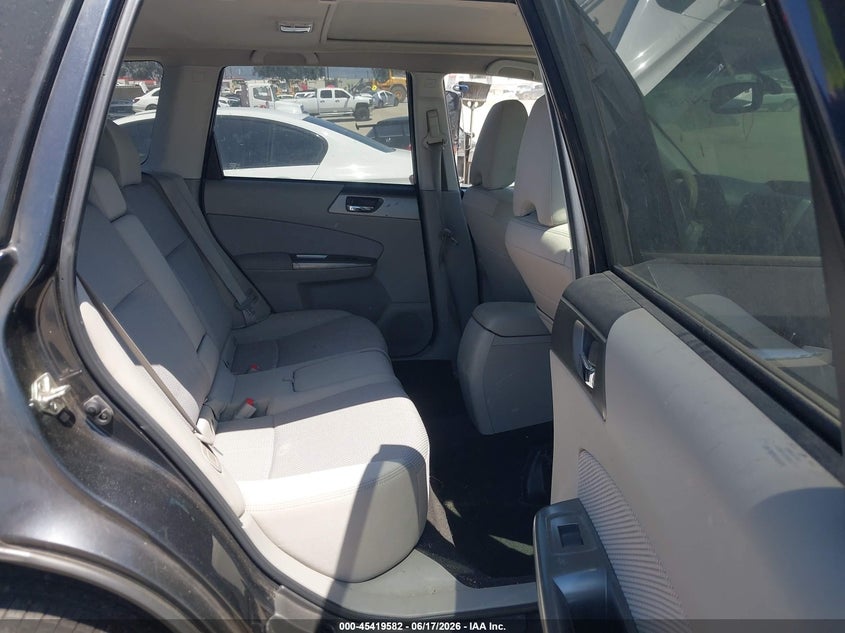 2013 Subaru Forester VIN JF2SHADC5DH405226 IAAI salvage auction — THEFT, Clear - Dealer Only (California), sold $275 on 2026-07-22 (photo 8)
