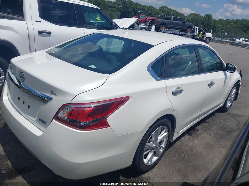 2013 Nissan Altima VIN 1N4AL3AP4DC119186 IAAI salvage auction — RIGHT FRONT, Salvage (North Carolina), sold $525 on 2026-07-10 (photo 4)