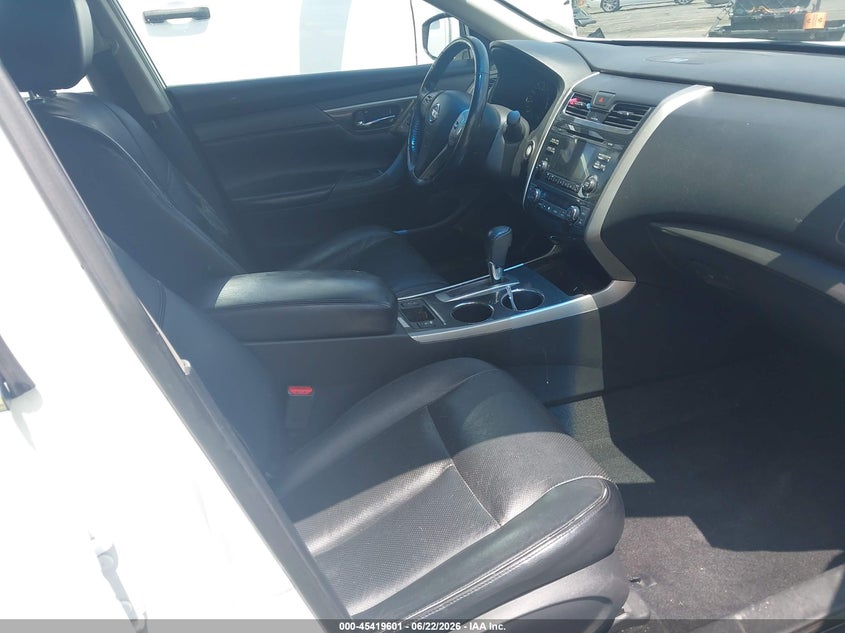2013 Nissan Altima VIN 1N4AL3AP4DC119186 IAAI salvage auction — RIGHT FRONT, Salvage (North Carolina), sold $525 on 2026-07-10 (photo 5)