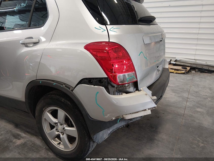 2016 Chevrolet Trax VIN 3GNCJNSB1GL263141 IAAI salvage auction — REAR END, Salvage Title, sold $600 on 2026-07-31 (photo 6)