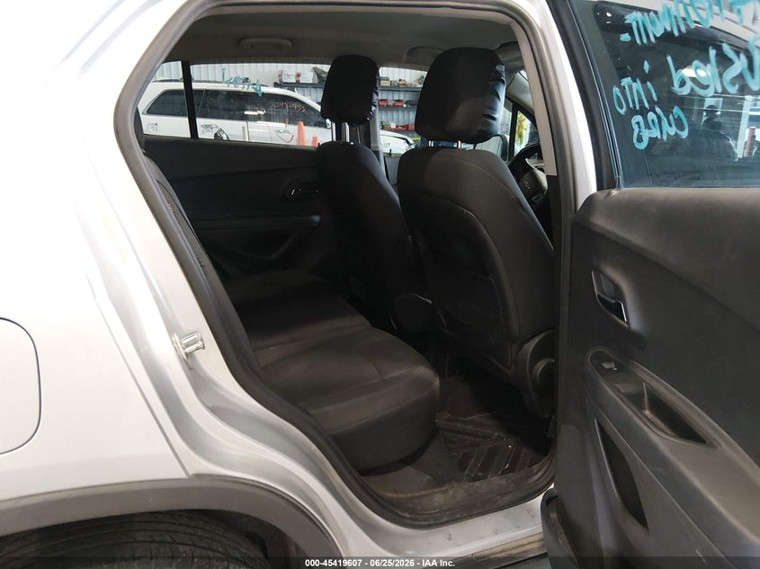 2016 Chevrolet Trax VIN 3GNCJNSB1GL263141 IAAI salvage auction — REAR END, Salvage Title, sold $600 on 2026-07-31 (photo 8)
