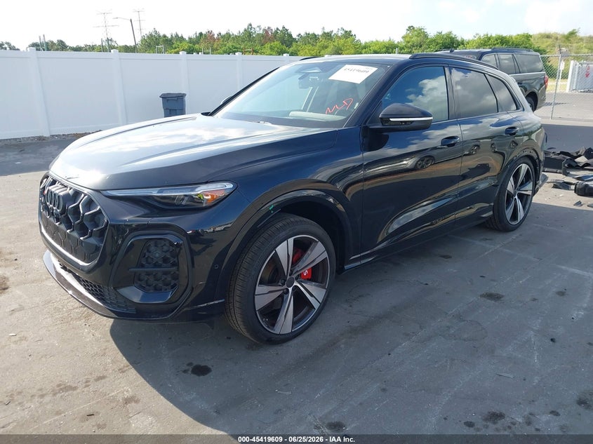 2026 Audi Sq5 VIN WA125AGU3T2013918 IAAI salvage auction — SIDE, Rebuildable (Florida), sold $34,250 on 2026-07-20 (photo 2)