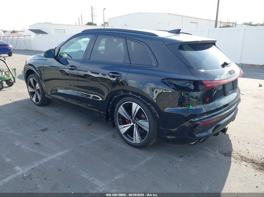 2026 Audi Sq5 VIN WA125AGU3T2013918 IAAI salvage auction — SIDE, Rebuildable (Florida), sold $34,250 on 2026-07-20 (photo 3)