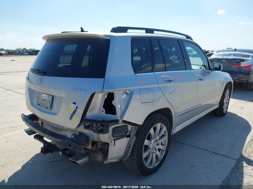 2011 Mercedes-benz Glk-class VIN WDCGG8HB5BF620710 IAAI salvage auction — REAR END, Salvage (Texas), sold $1,600 on 2026-07-13 (photo 4)