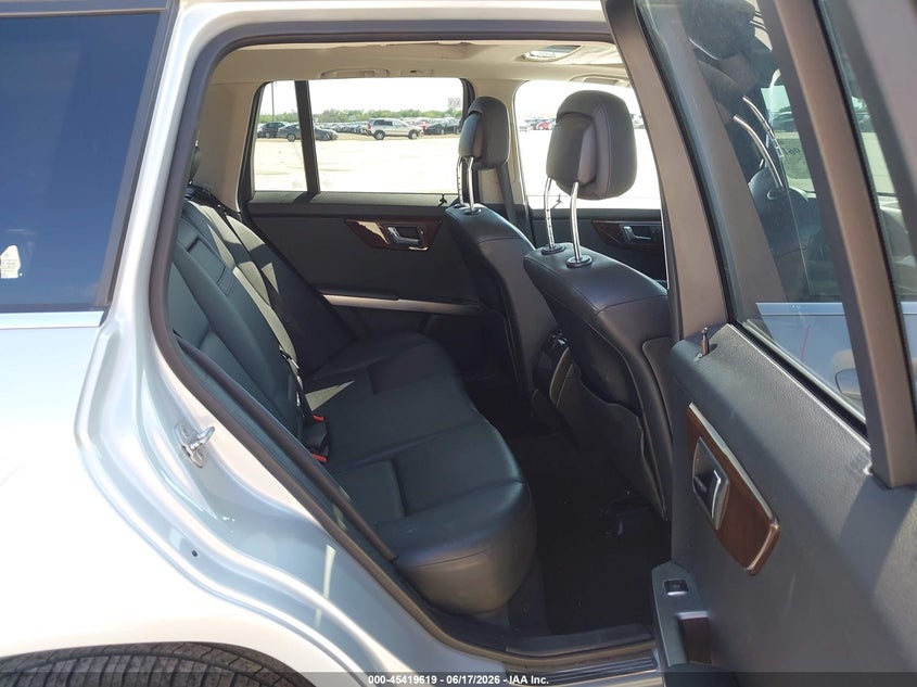 2011 Mercedes-benz Glk-class VIN WDCGG8HB5BF620710 IAAI salvage auction — REAR END, Salvage (Texas), sold $1,600 on 2026-07-13 (photo 8)
