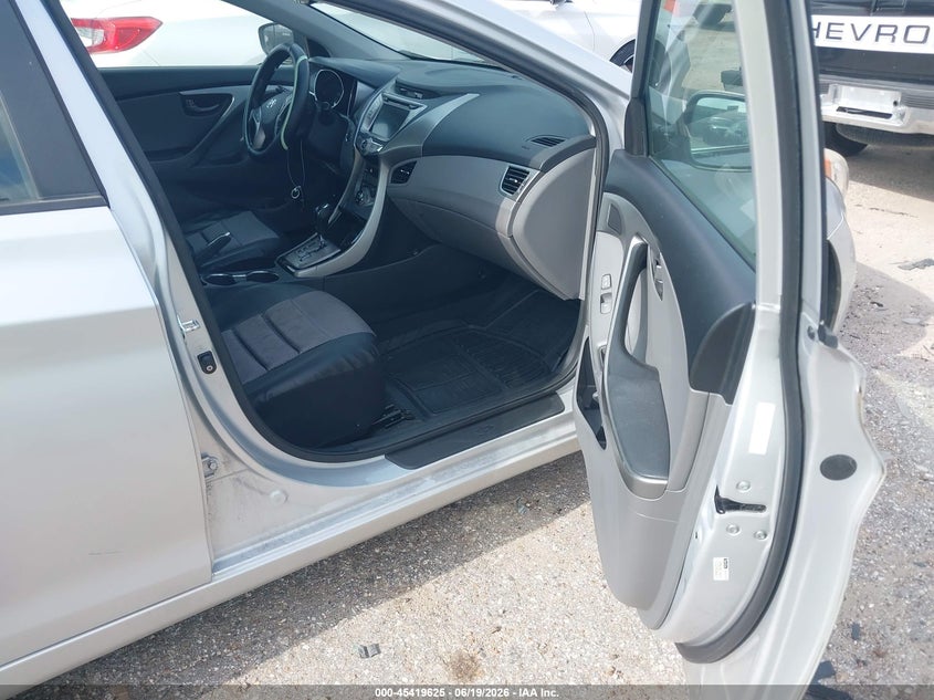 2013 Hyundai Elantra VIN KMHDH4AE2DU787393 IAAI salvage auction — NORMAL WEAR, Original (Texas), sold $1,450 on 2026-07-08 (photo 5)