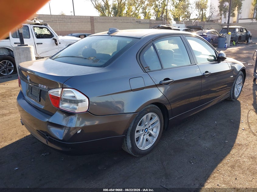 2007 BMW 3 series VIN WBAVA33507KX83747 IAAI salvage auction — SIDE, Salvage Certificate (California), sold $525 on 2026-07-10 (photo 4)