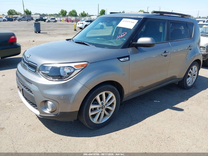 2018 Kia Soul VIN KNDJP3A5XJ7530478 IAAI salvage auction — NORMAL WEAR, Salvage Title - Dealer (California), sold $1,575 on 2026-07-22 (photo 2)