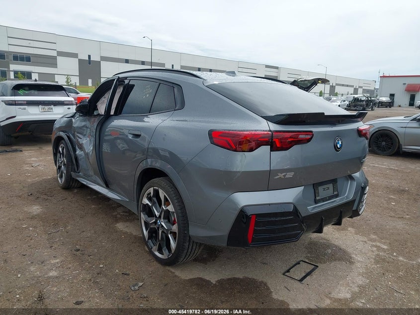 2026 BMW X2 VIN WBX63GM06T5553282 IAAI salvage auction — SIDE, Salvage Title, sold $18,000 on 2026-08-15 (photo 3)
