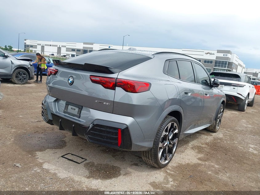 2026 BMW X2 VIN WBX63GM06T5553282 IAAI salvage auction — SIDE, Salvage Title, sold $18,000 on 2026-08-15 (photo 4)