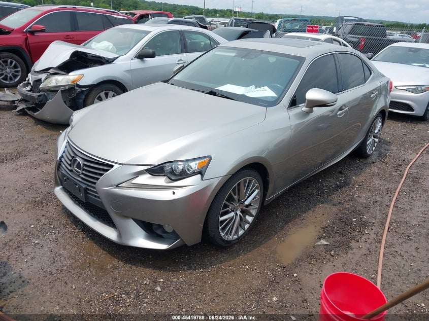 2014 Lexus Is VIN JTHCF1D26E5010697 IAAI salvage auction — SIDE, Clear (Oklahoma), sold $3,750 on 2026-07-28 (photo 2)