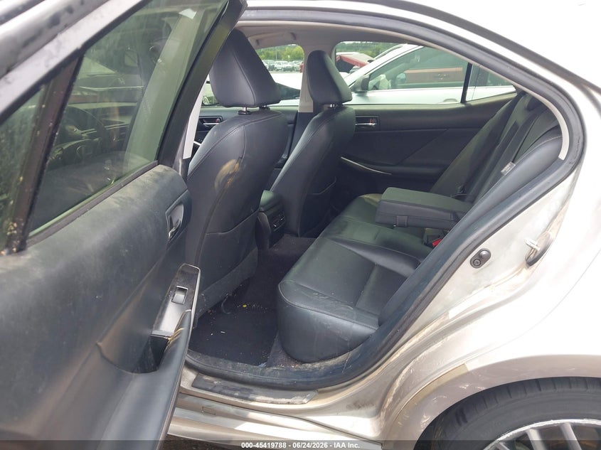 2014 Lexus Is VIN JTHCF1D26E5010697 IAAI salvage auction — SIDE, Clear (Oklahoma), sold $3,750 on 2026-07-28 (photo 8)