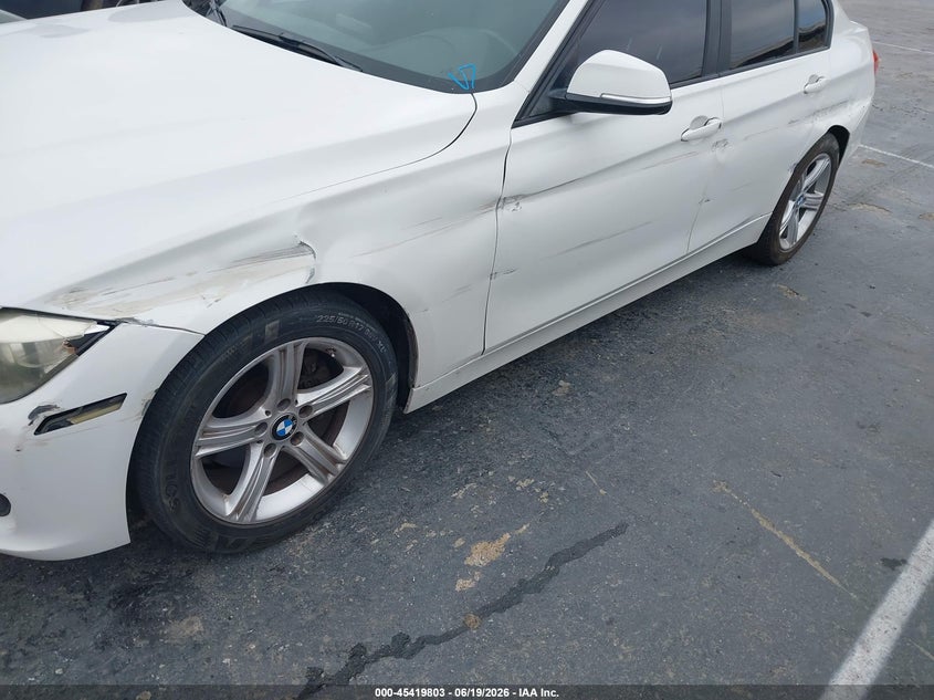 2015 BMW 3er VIN WBA3B1G52FNT07905 IAAI salvage auction — LEFT SIDE, Salvage (California), sold $1,500 on 2026-07-29 (photo 6)