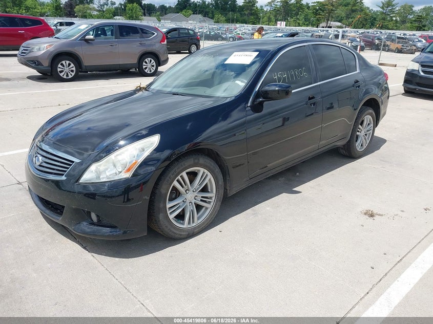 2013 Infiniti G VIN JN1CV6AR2DM754937 IAAI salvage auction — SIDE, Clear (Indiana), sold $950 on 2026-08-02 (photo 2)