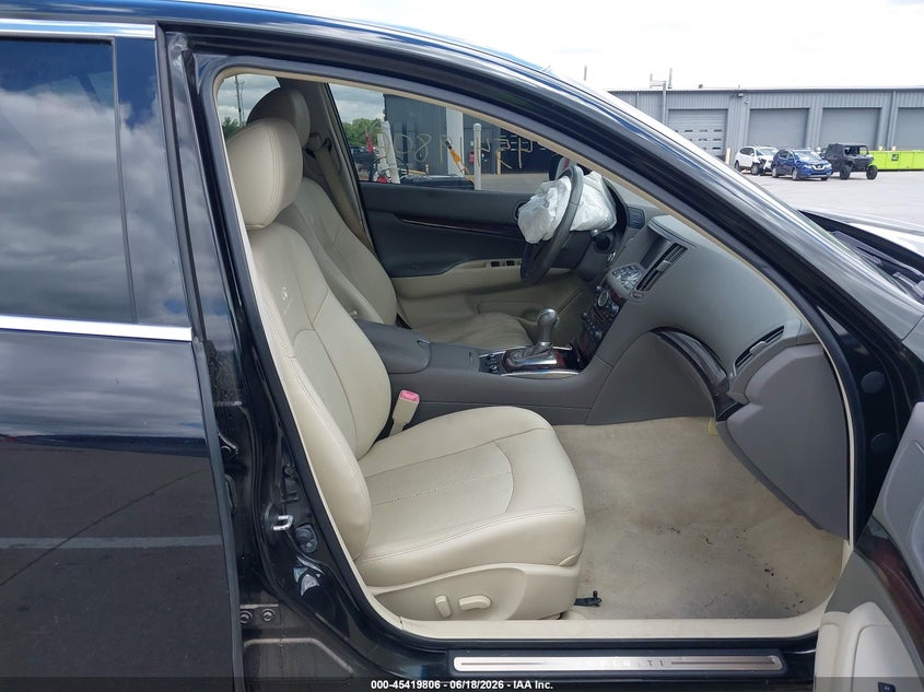 2013 Infiniti G VIN JN1CV6AR2DM754937 IAAI salvage auction — SIDE, Clear (Indiana), sold $950 on 2026-08-02 (photo 5)
