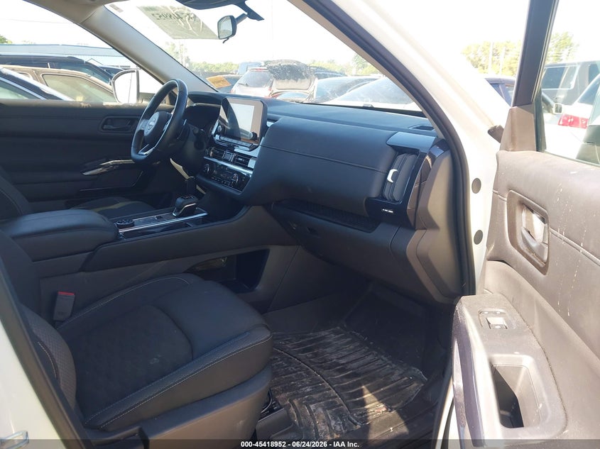 2024 Nissan Pathfinder VIN 5N1DR3BC0RC316490 IAAI salvage auction — HAIL, Salvage (Ohio), sold $10,700 on 2026-08-01 (photo 5)