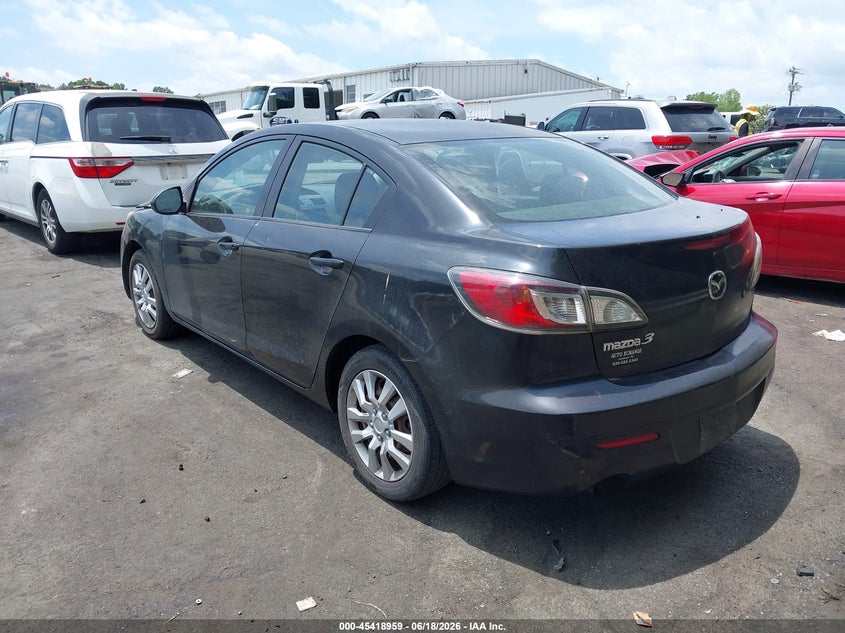 2013 Mazda 3 VIN JM1BL1TF4D1703557 IAAI salvage auction — FRONT END, Salvage (North Carolina), sold $675 on 2026-07-09 (photo 3)