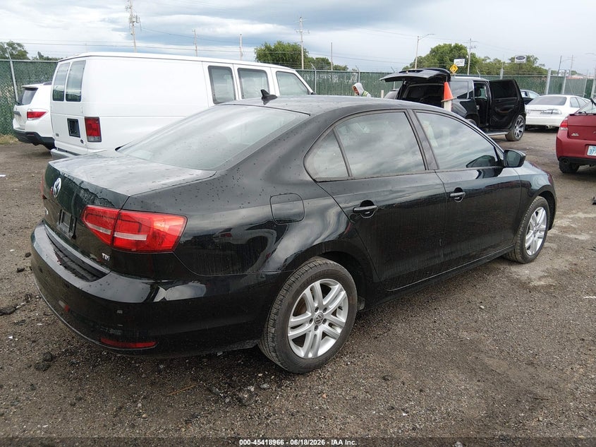 2015 Volkswagen Jetta VIN 3VWLA7AJ0FM328323 IAAI salvage auction — NORMAL WEAR, Clear (Kansas), sold $1,050 on 2026-07-10 (photo 4)