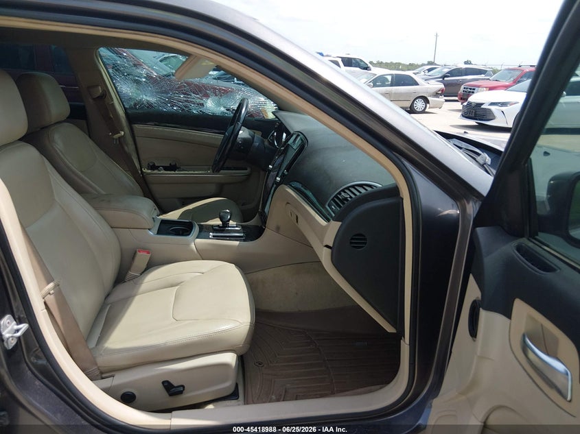 2013 Chrysler 300 VIN 2C3CCAAG3DH658942 IAAI salvage auction — REPOSSESSION, Nrc Lienholder Repossession Paperwork (Texas), sold $1,150 on 2026-07-10 (photo 5)
