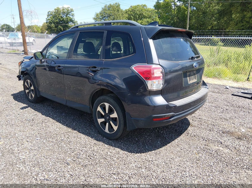 2017 Subaru Forester VIN JF2SJAEC4HH523275 IAAI salvage auction — FRONT & REAR, Salvage (South Carolina), sold $25 on 2026-07-28 (photo 3)