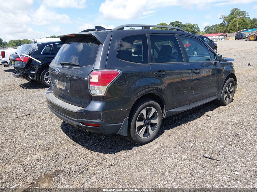 2017 Subaru Forester VIN JF2SJAEC4HH523275 IAAI salvage auction — FRONT & REAR, Salvage (South Carolina), sold $25 on 2026-07-28 (photo 4)