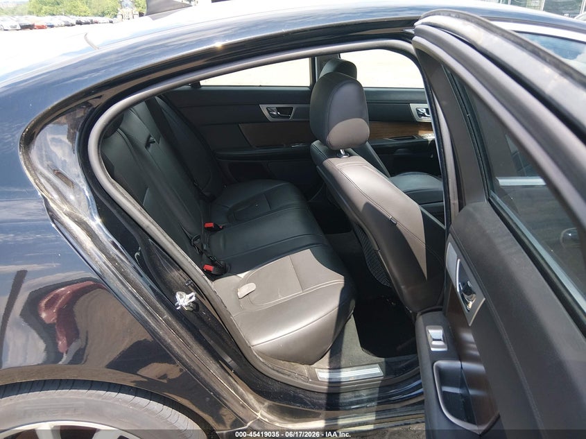 2014 Jaguar Xf VIN SAJWA0ES2EPU20781 IAAI salvage auction — NORMAL WEAR, Salvage (Texas), sold $1,275 on 2026-07-24 (photo 8)