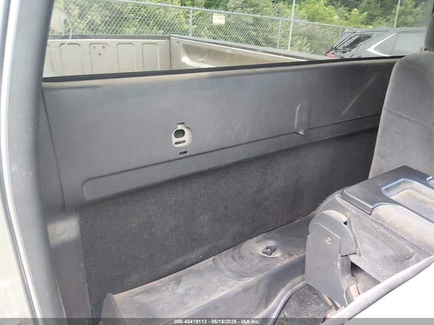 2002 Gmc Sierra 1500 VIN 1GTEC14T02Z124033 IAAI salvage auction — FRONT END, Salvage (Tennessee), sold $500 on 2026-07-31 (photo 8)