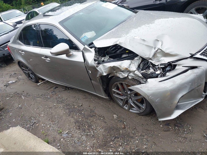2015 Lexus Is VIN JTHCF1D20F5029697 IAAI salvage auction — FRONT END, Clear (Massachusetts), sold $1,750 on 2026-07-14 (photo 1)