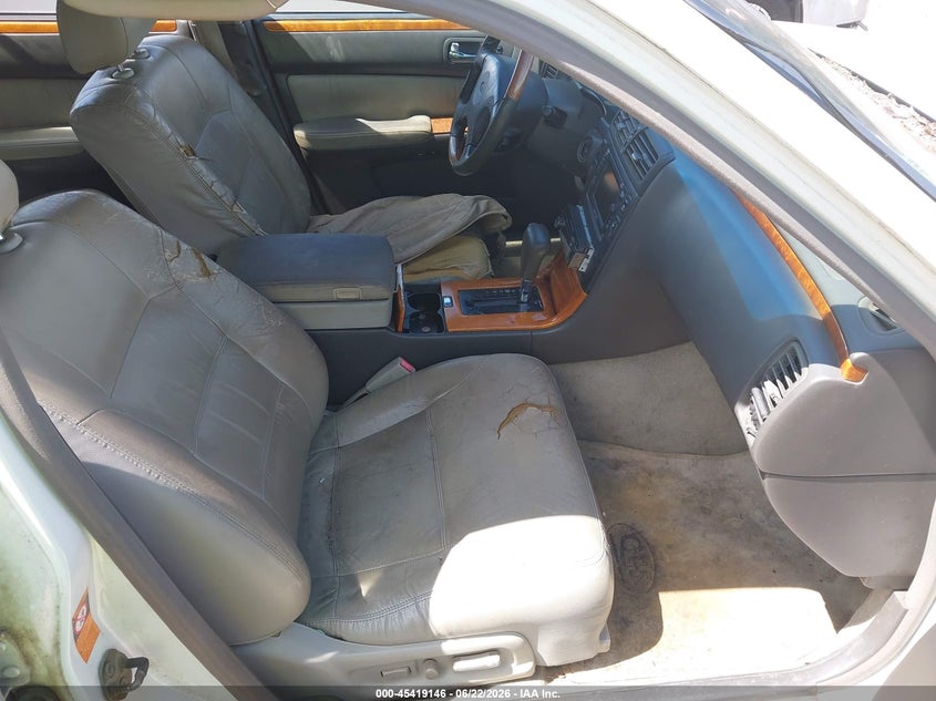 2000 Infiniti Q45 VIN JNKBY31A9YM302786 IAAI salvage auction — RIGHT FRONT, Clear (Mississippi), sold $375 on 2026-07-30 (photo 5)