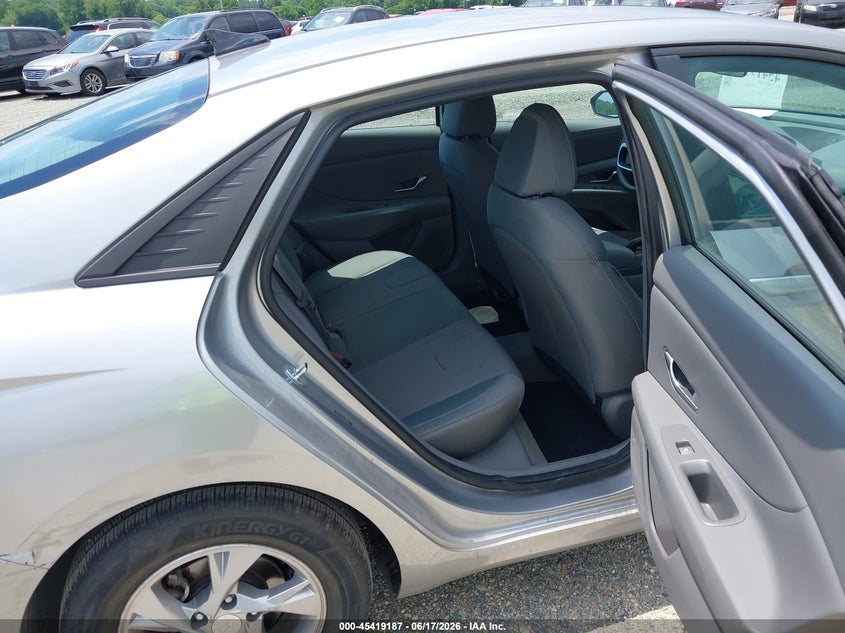 2021 Hyundai Elantra VIN 5NPLL4AG2MH046140 IAAI salvage auction — NORMAL WEAR, SF97 (Maryland), sold $575 on 2026-07-21 (photo 8)