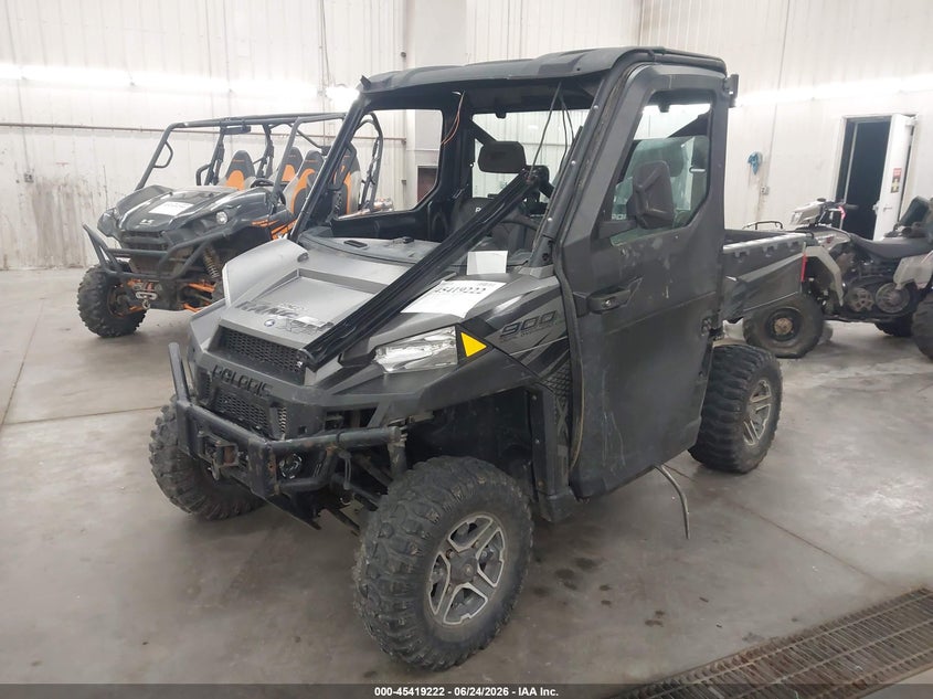 2018 Polaris Ranger VIN 4XARTE872J8234227 IAAI salvage auction — ROLLOVER, Wait Title, sold $825 on 2026-08-20 (photo 2)