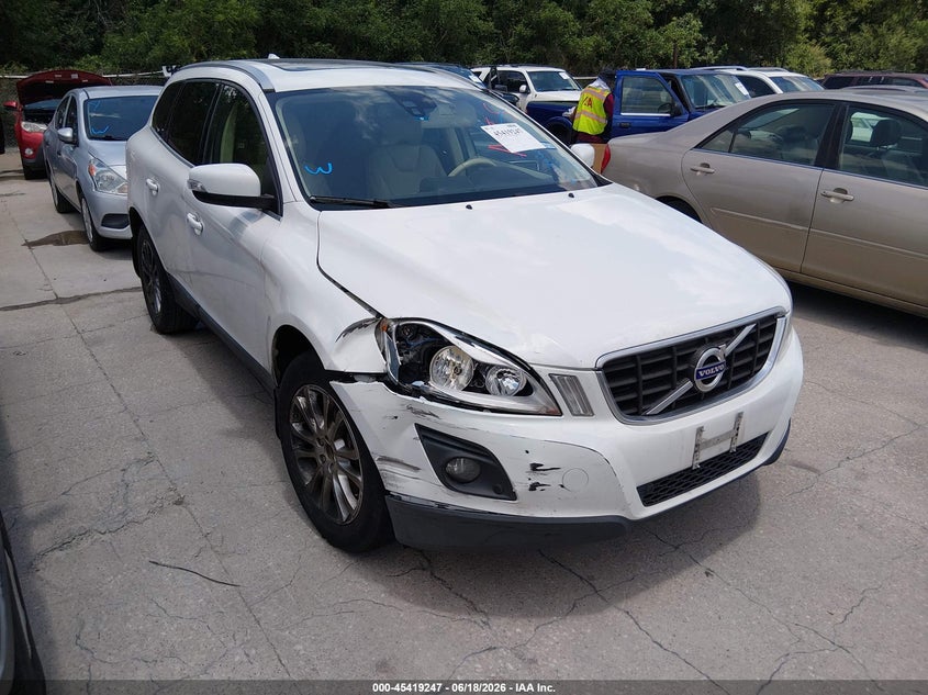 2010 Volvo Xc60 VIN YV4992DZ2A2035403 IAAI salvage auction — NORMAL WEAR, Original (Texas), sold $450 on 2026-07-06 (photo 1)