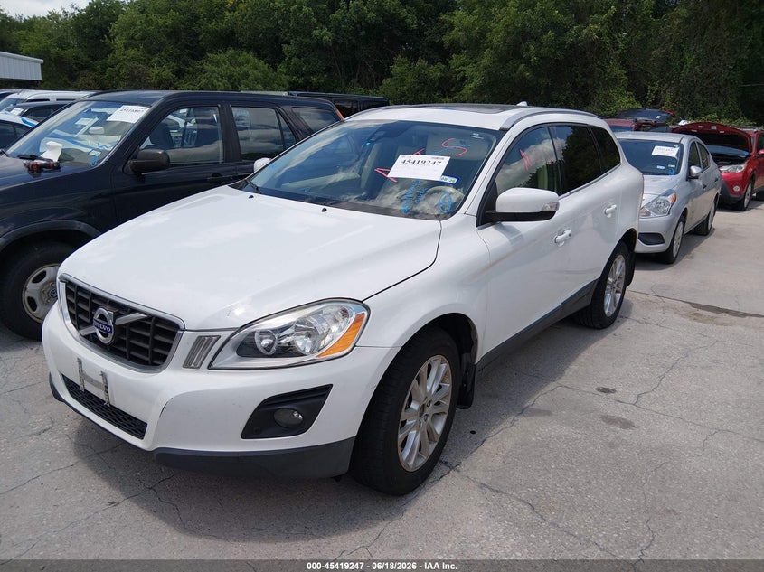2010 Volvo Xc60 VIN YV4992DZ2A2035403 IAAI salvage auction — NORMAL WEAR, Original (Texas), sold $450 on 2026-07-06 (photo 2)