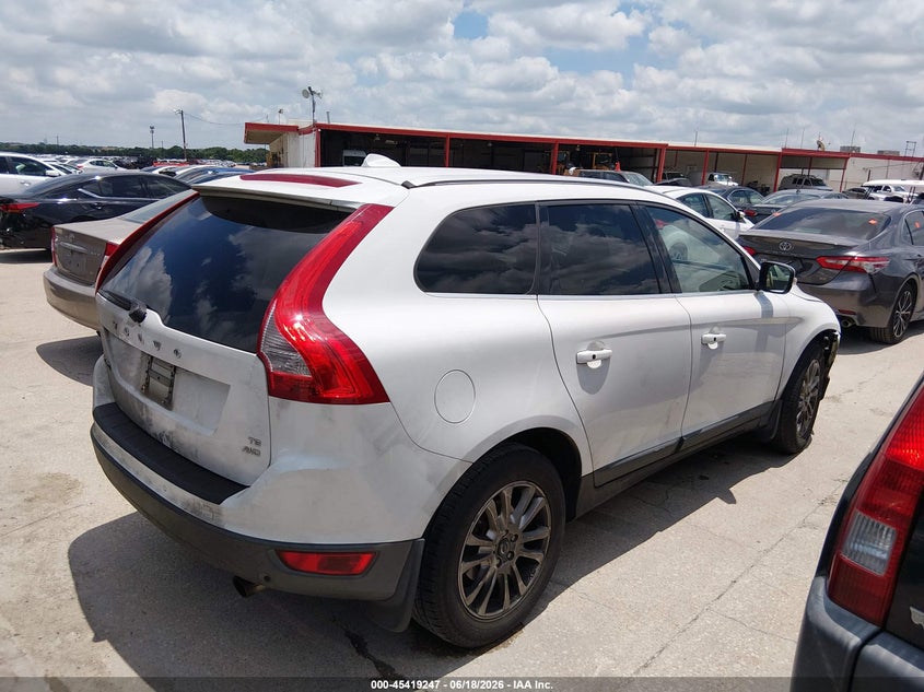 2010 Volvo Xc60 VIN YV4992DZ2A2035403 IAAI salvage auction — NORMAL WEAR, Original (Texas), sold $450 on 2026-07-06 (photo 4)