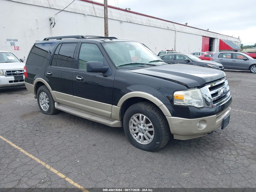 2010 Ford Expedition VIN 1FMJU1J58AEB58207 IAAI salvage auction — THEFT, Clear (Oregon), sold $1,500 on 2026-07-09 (photo 1)