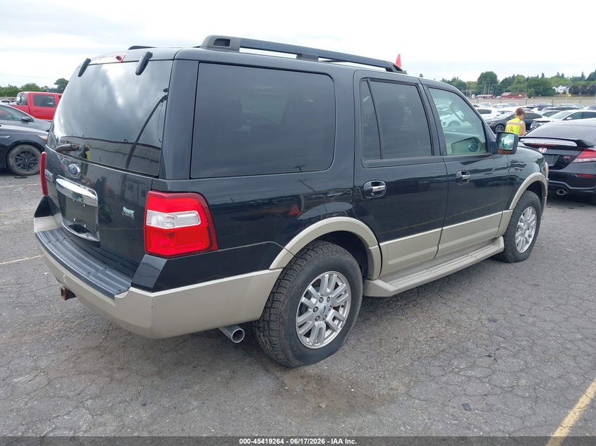 2010 Ford Expedition VIN 1FMJU1J58AEB58207 IAAI salvage auction — THEFT, Clear (Oregon), sold $1,500 on 2026-07-09 (photo 4)