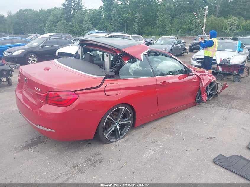 2019 BMW 4er VIN WBA4Z3C5XKEF31180 IAAI salvage auction — RIGHT SIDE, Salvage (Massachusetts), sold $25 on 2026-07-24 (photo 4)